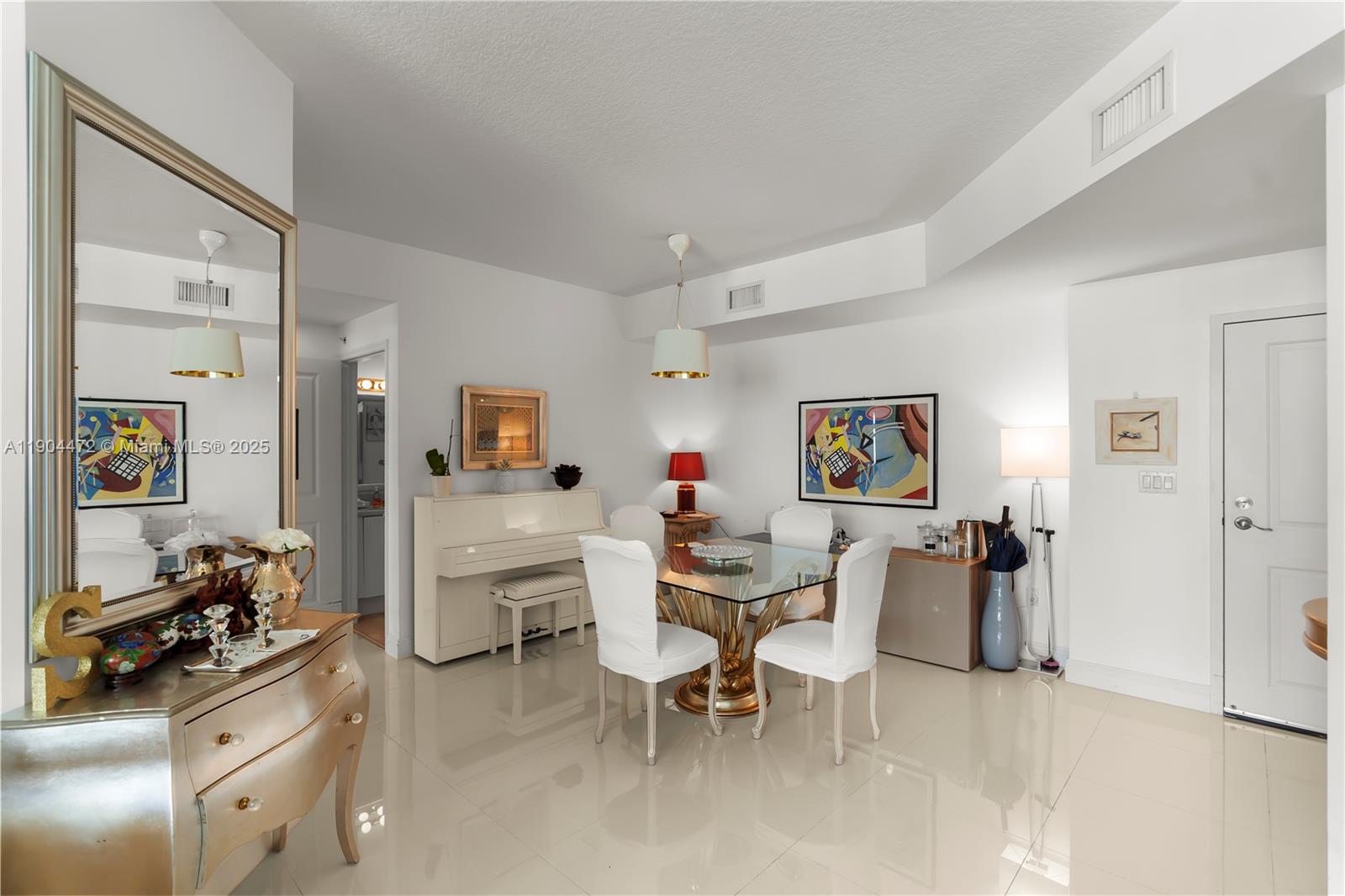 7900 Harbor Island Dr #1223, North Bay Village FL 33141