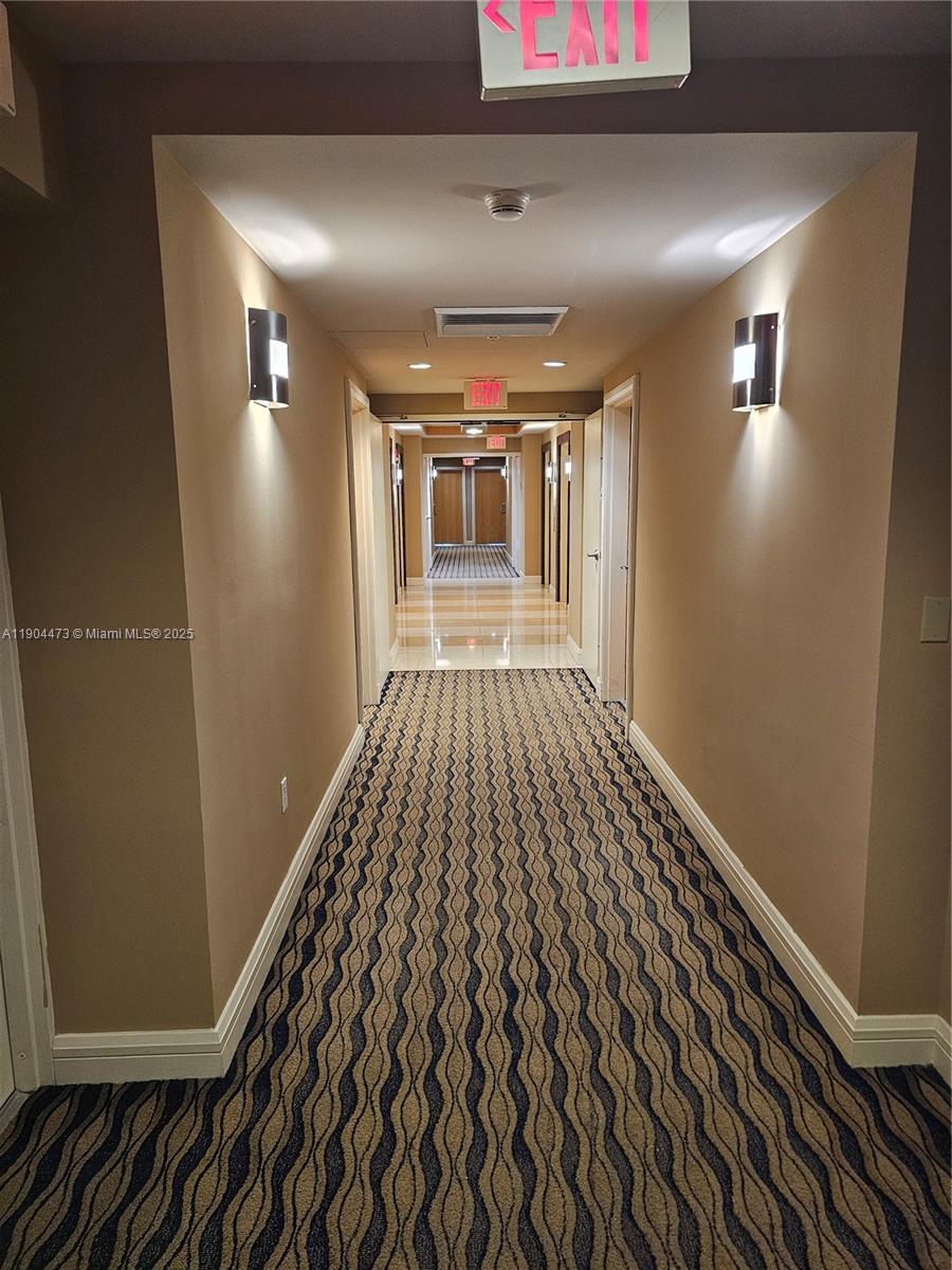 244 Biscayne Blvd #908, Miami FL 33132