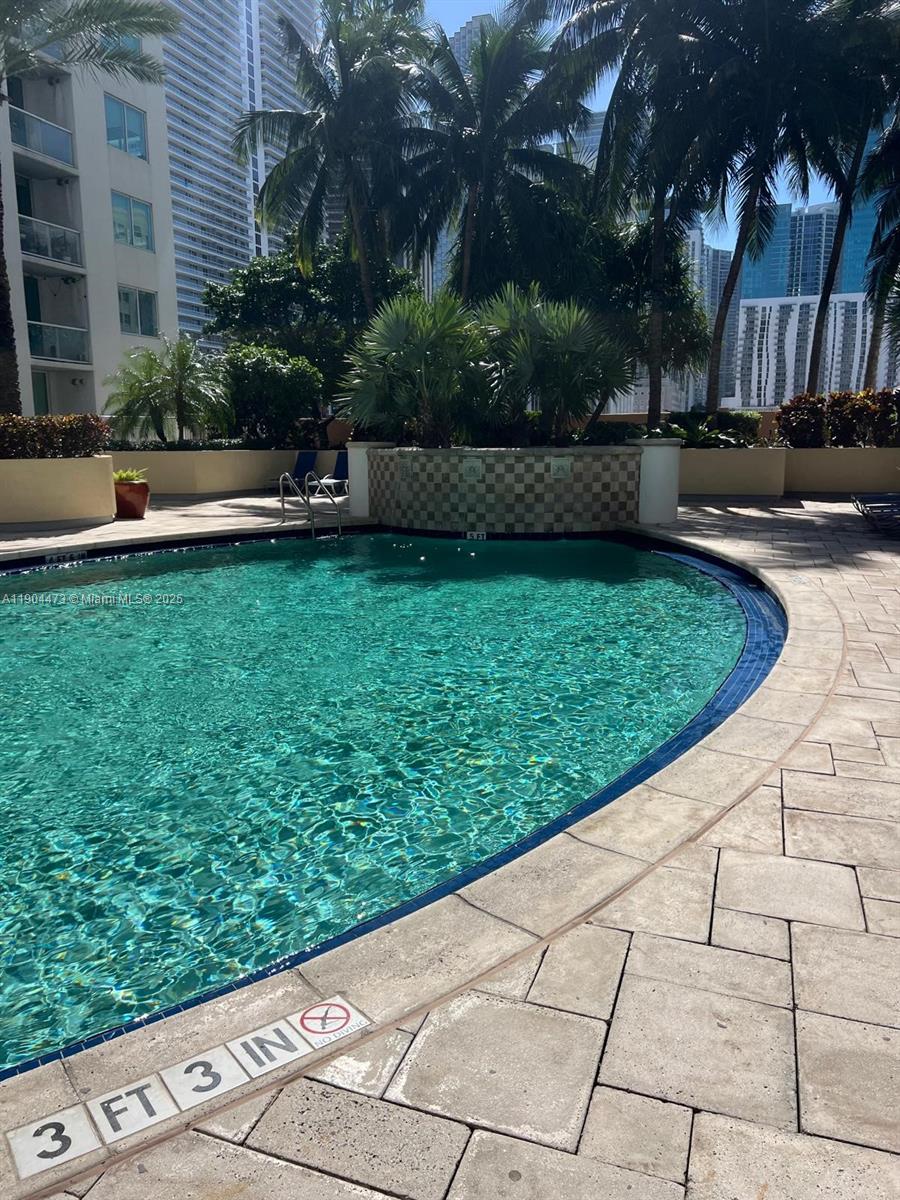 244 Biscayne Blvd #908, Miami FL 33132