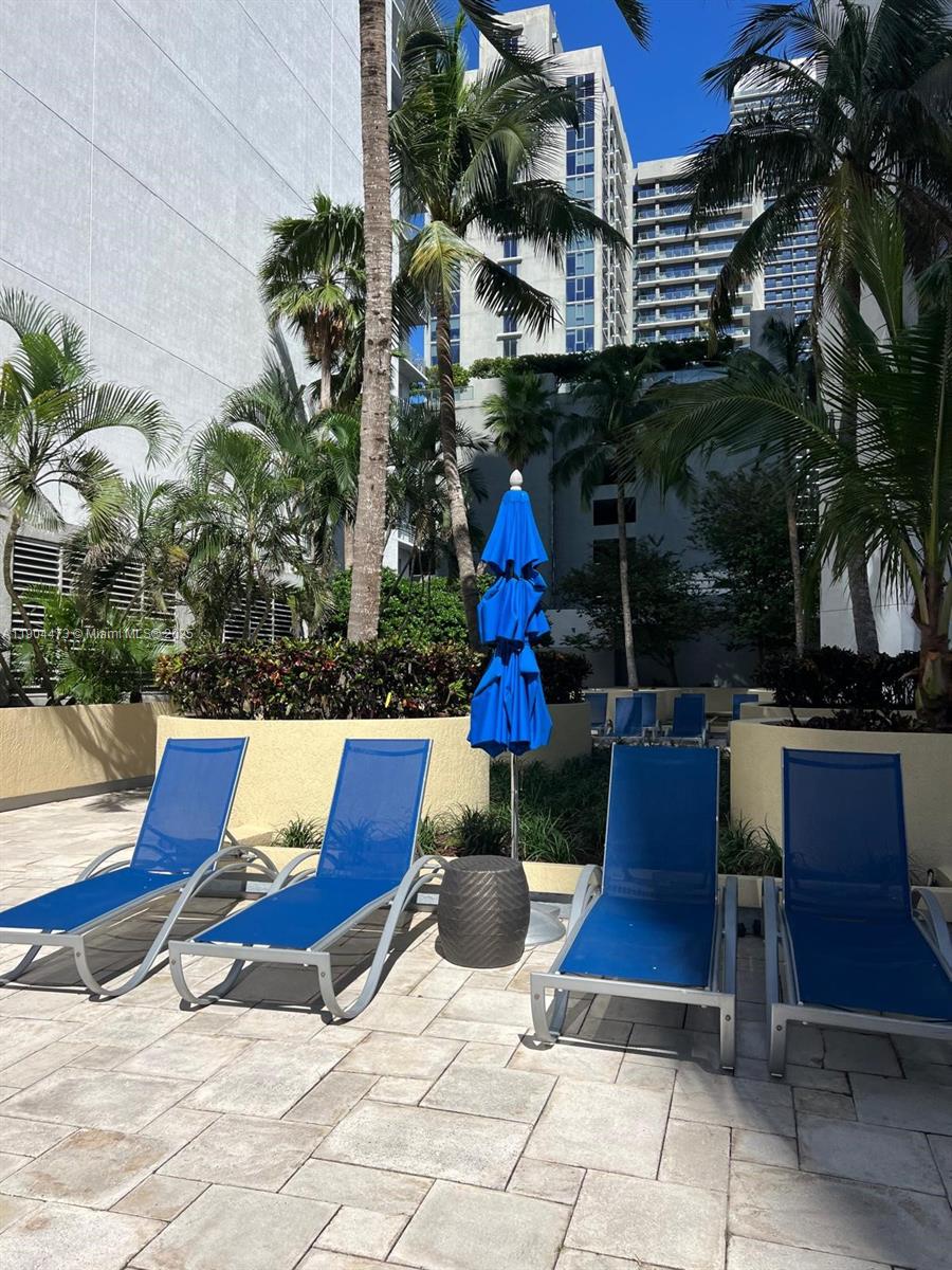 244 Biscayne Blvd #908, Miami FL 33132