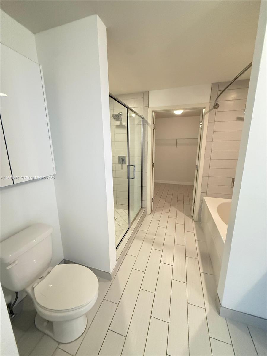 999 SW 1st Ave #1915, Miami FL 33130