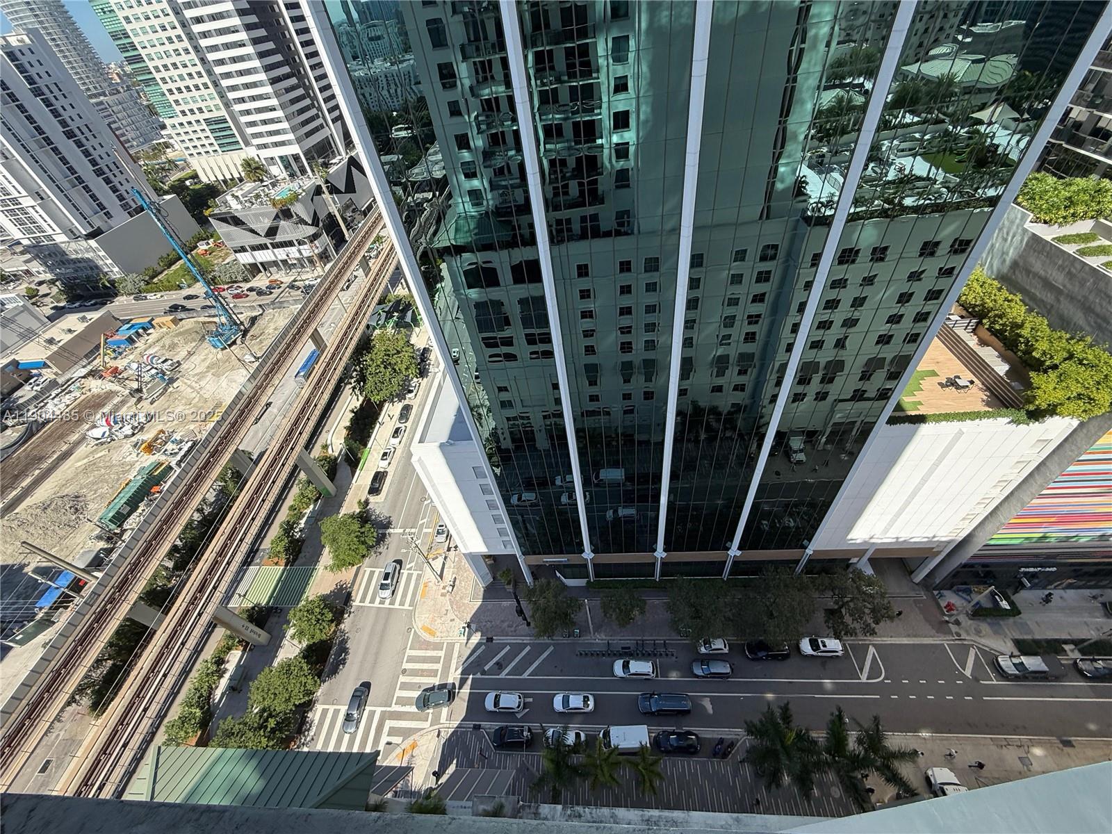 999 SW 1st Ave #1915, Miami FL 33130