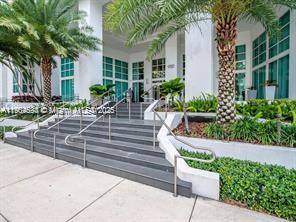 950 Brickell Bay Dr #1805, Miami FL 33131