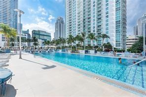 950 Brickell Bay Dr #1805, Miami FL 33131