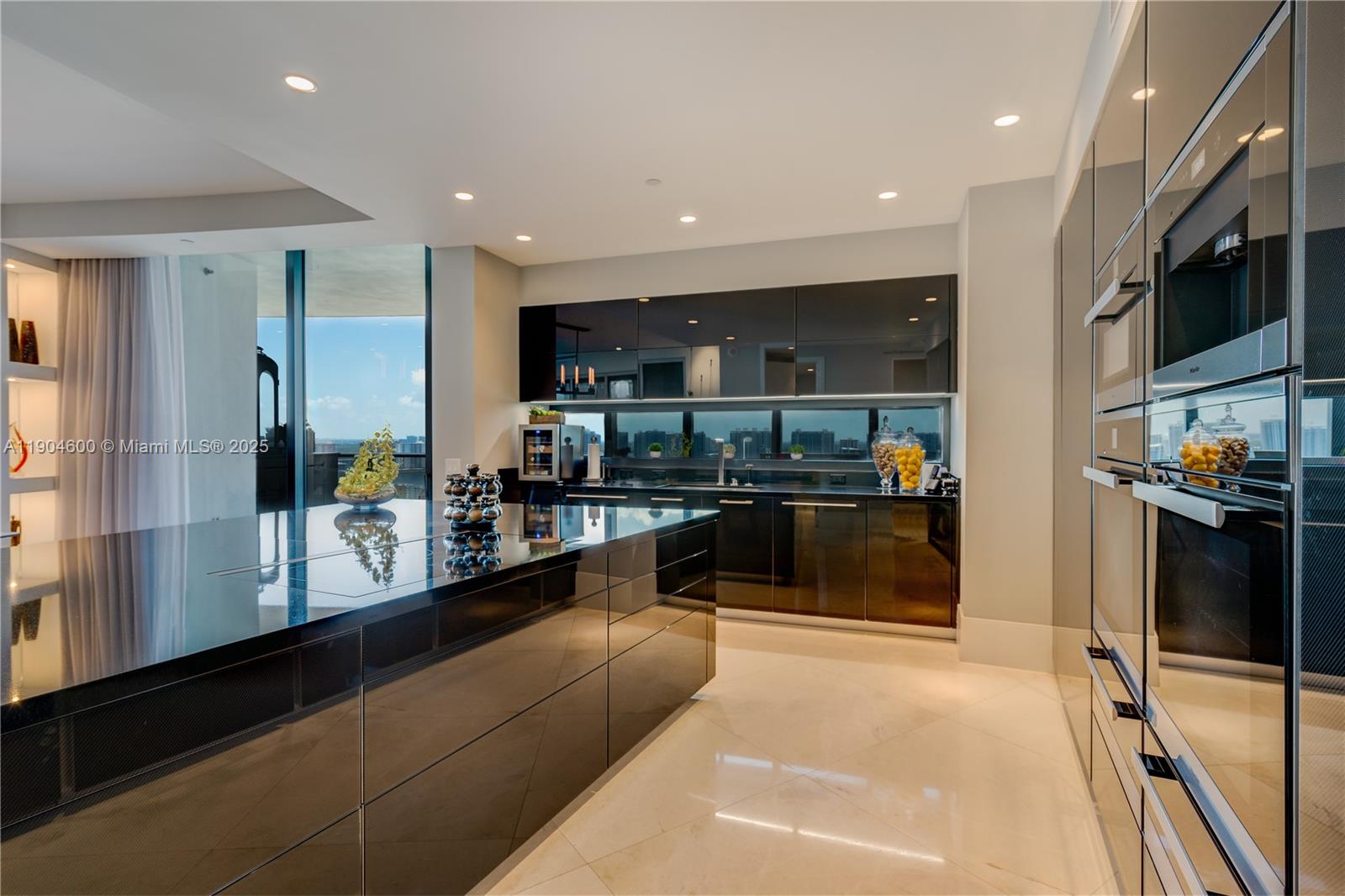 18555 Collins Ave #2403, Sunny Isles Beach FL 33160