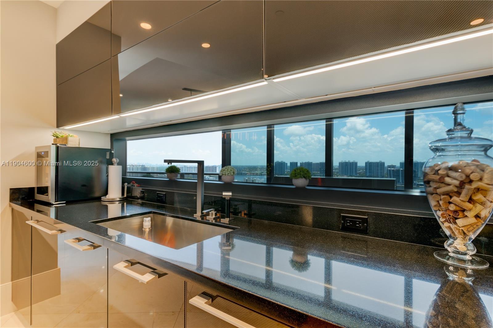18555 Collins Ave #2403, Sunny Isles Beach FL 33160