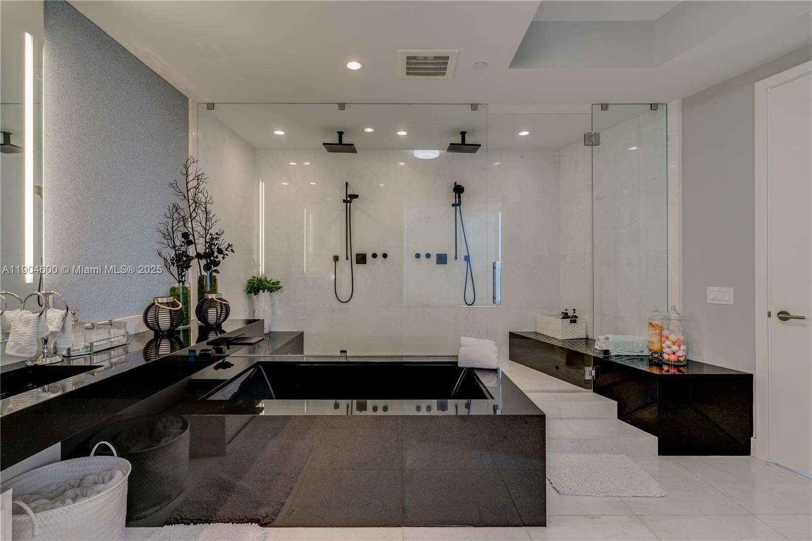 18555 Collins Ave #2403, Sunny Isles Beach FL 33160