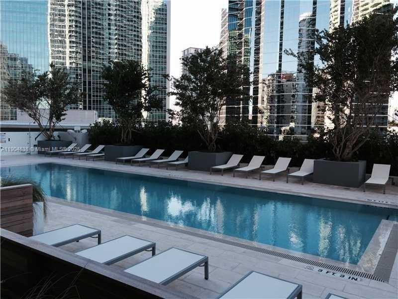 1300 Brickell Bay Dr #2300, Miami FL 33131