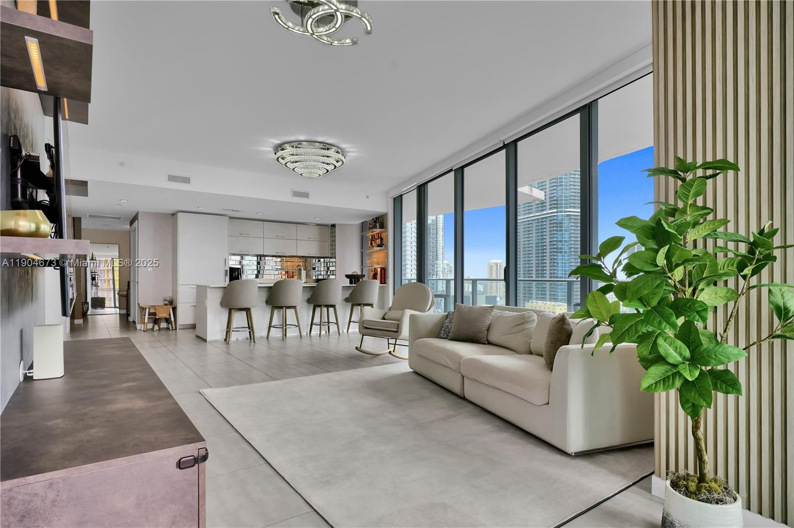 1300 S Miami Ave #2705, Miami FL 33130