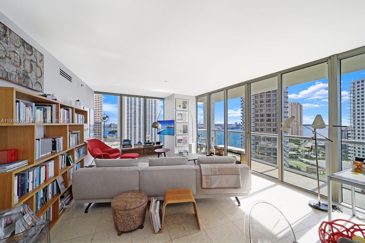465 Brickell Ave #2001, Miami FL 33131