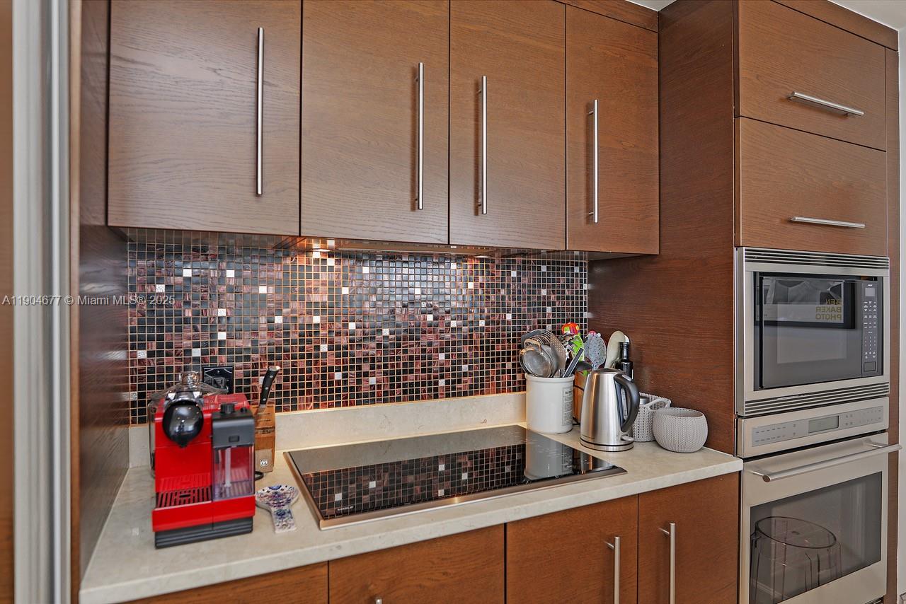465 Brickell Ave #2001, Miami FL 33131