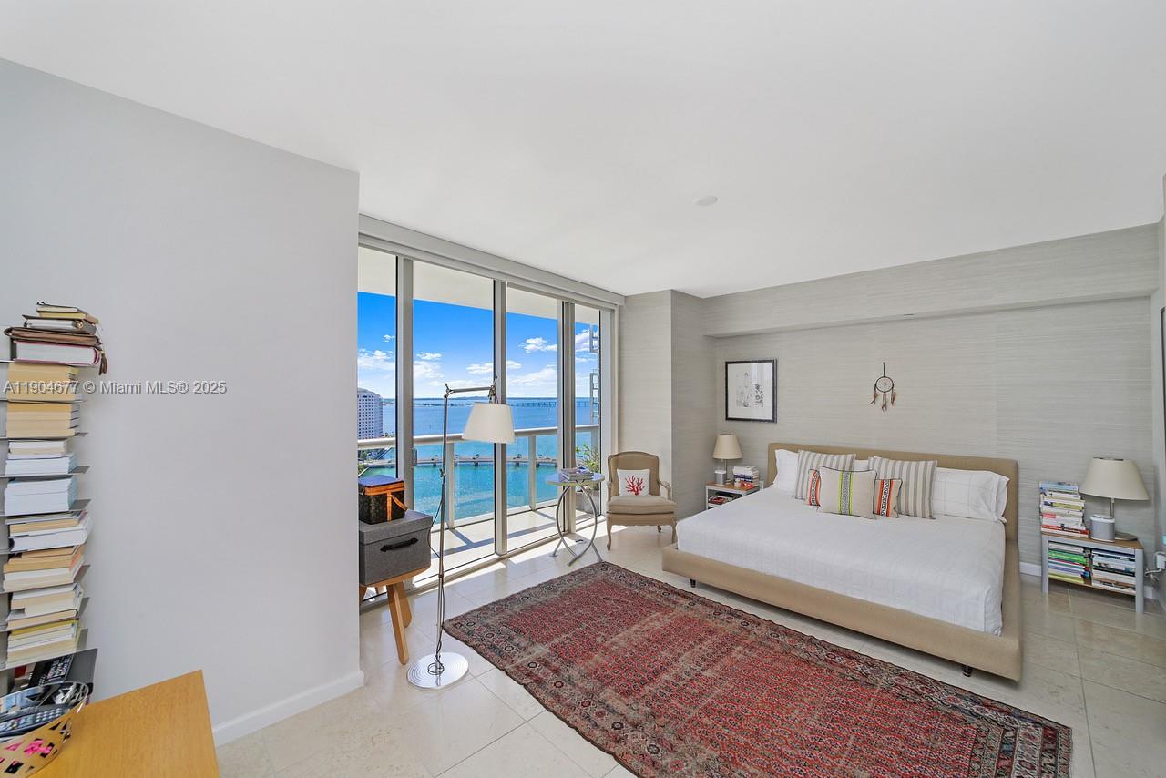 465 Brickell Ave #2001, Miami FL 33131