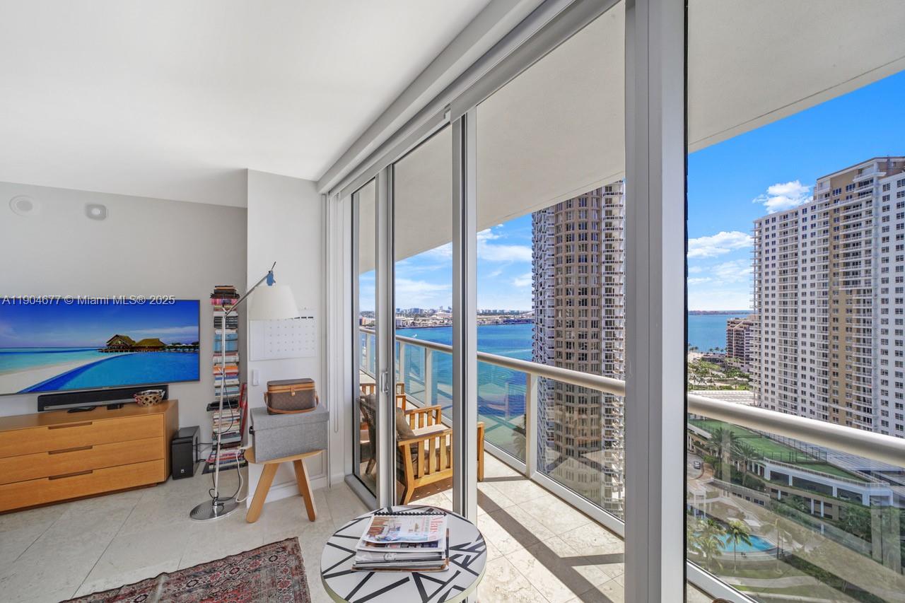 465 Brickell Ave #2001, Miami FL 33131