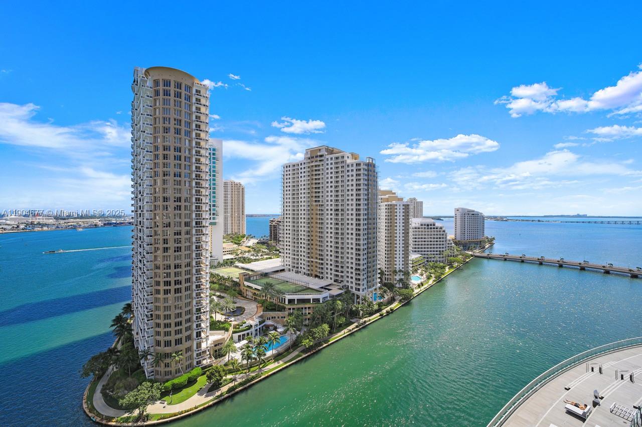 465 Brickell Ave #2001, Miami FL 33131