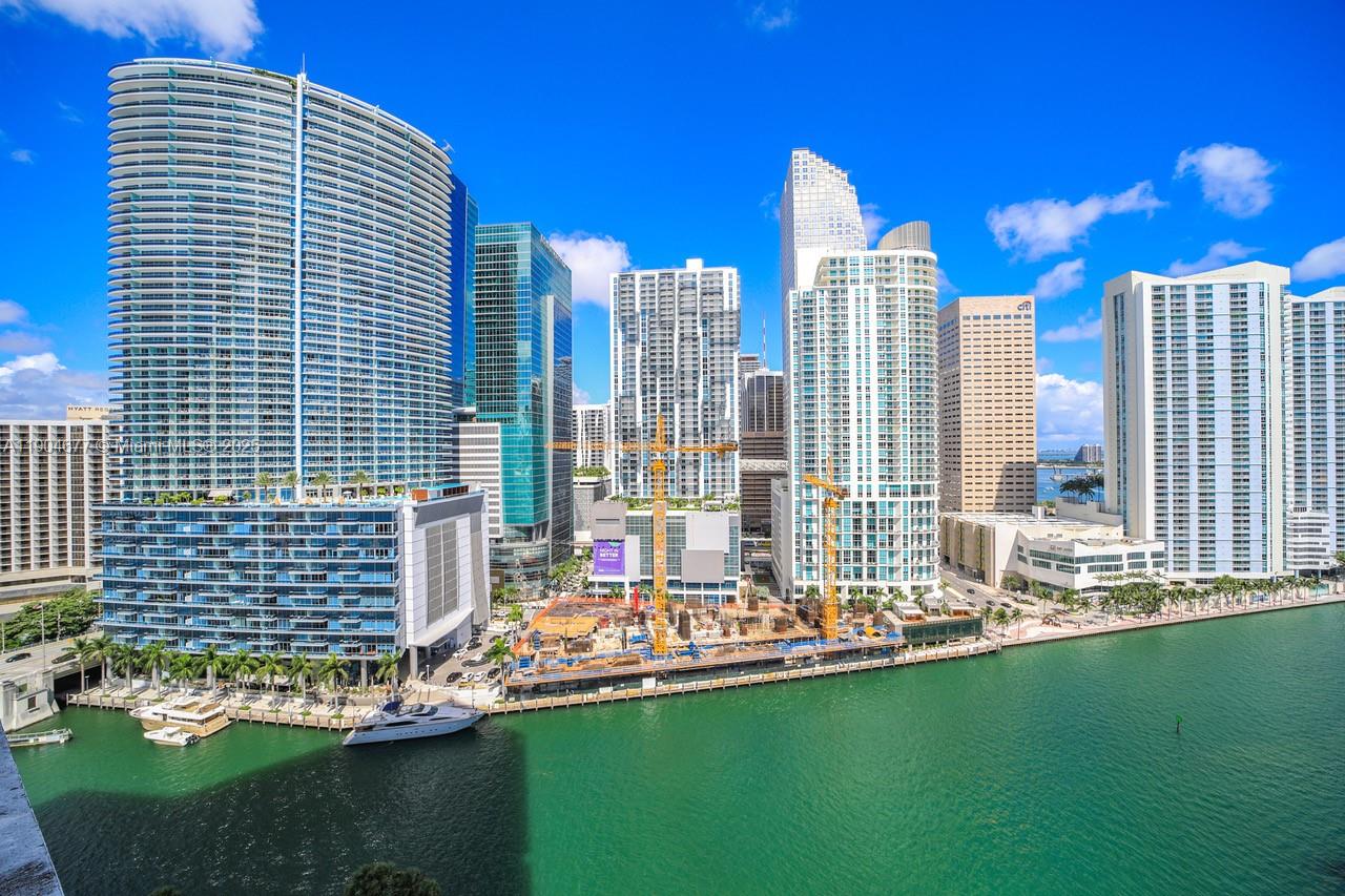 465 Brickell Ave #2001, Miami FL 33131