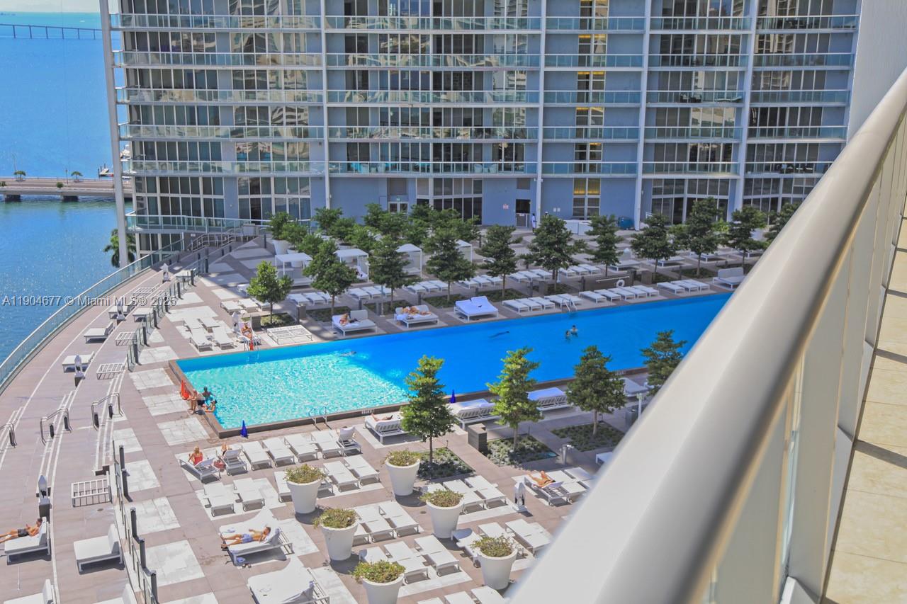 465 Brickell Ave #2001, Miami FL 33131