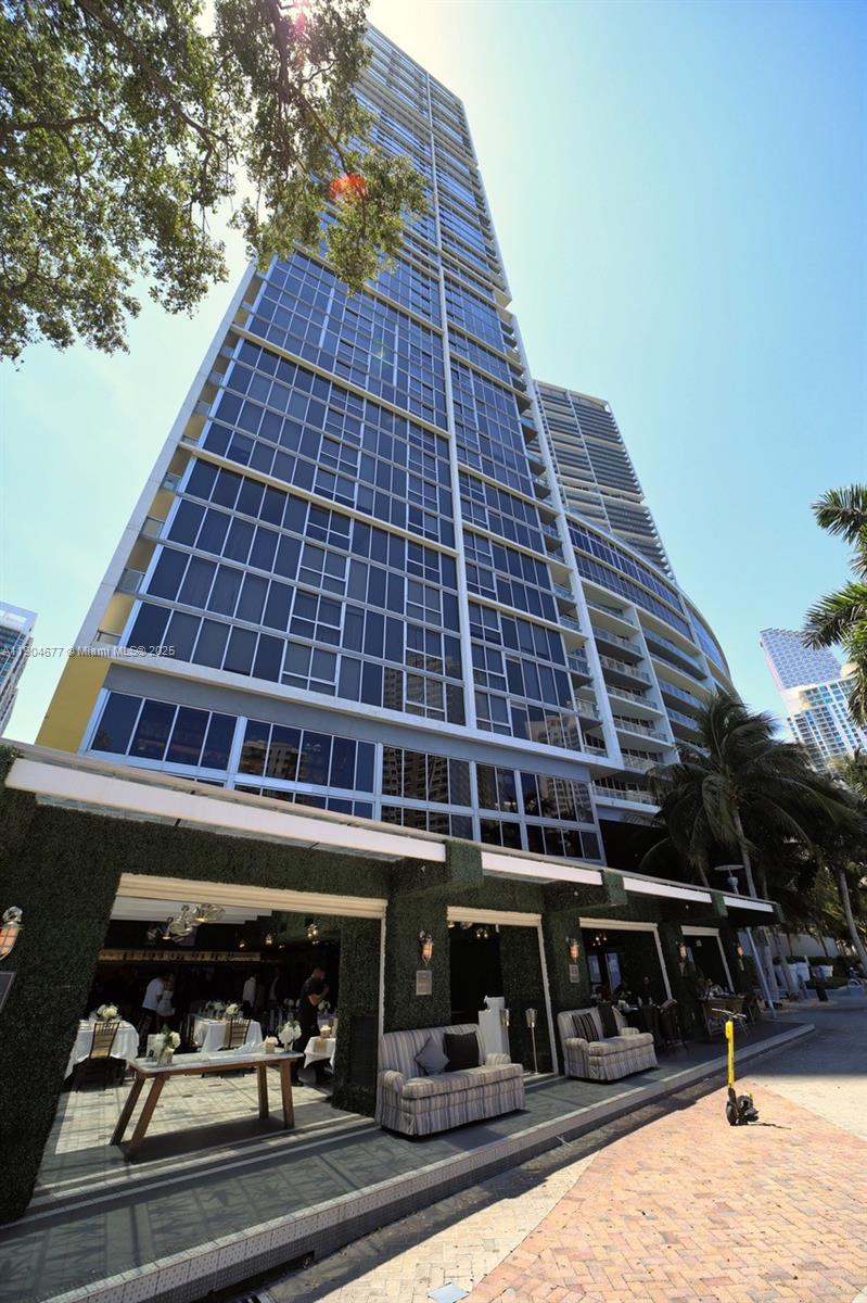 465 Brickell Ave #2001, Miami FL 33131