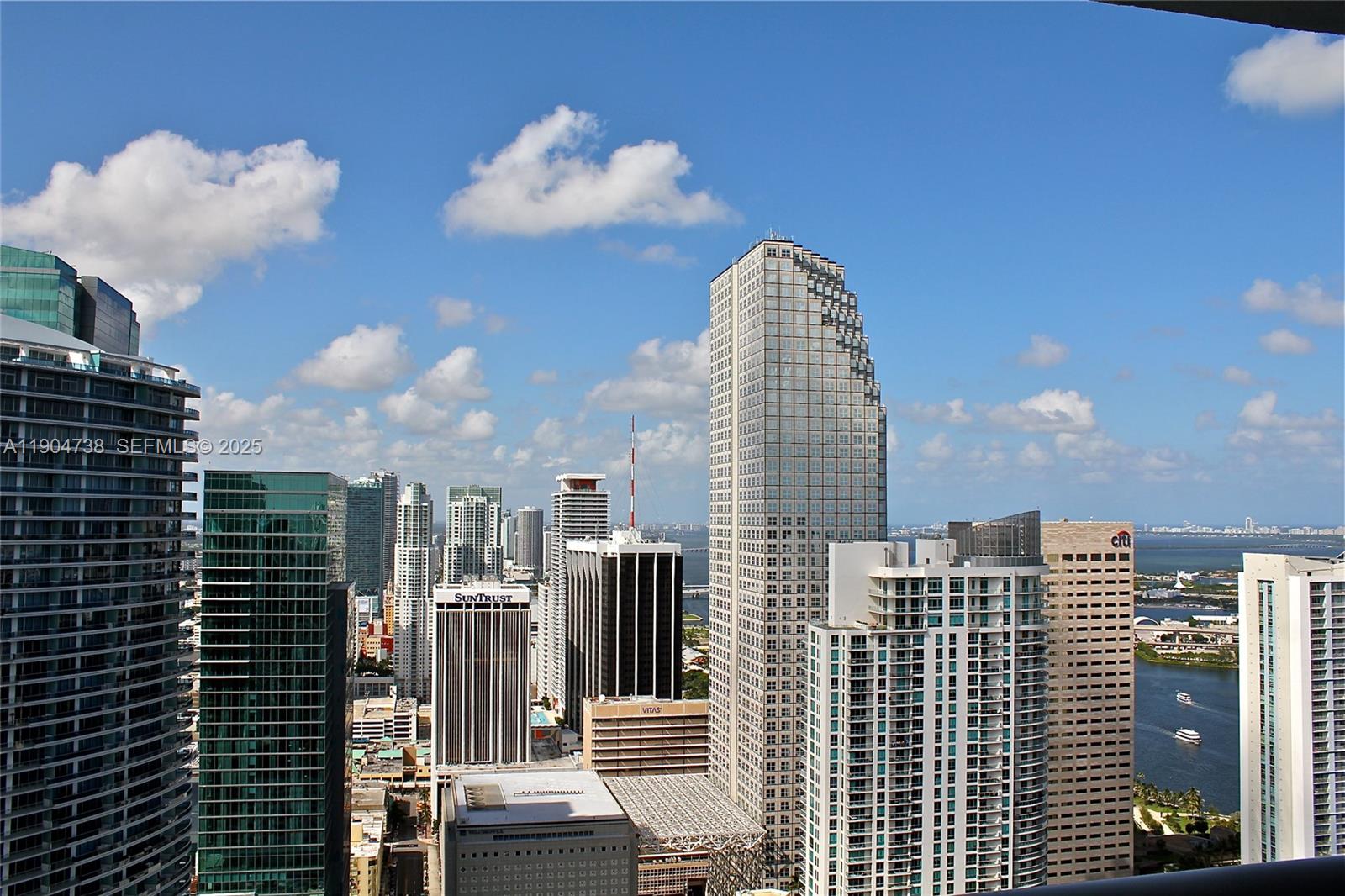 Miami FL 33131 - A11904738