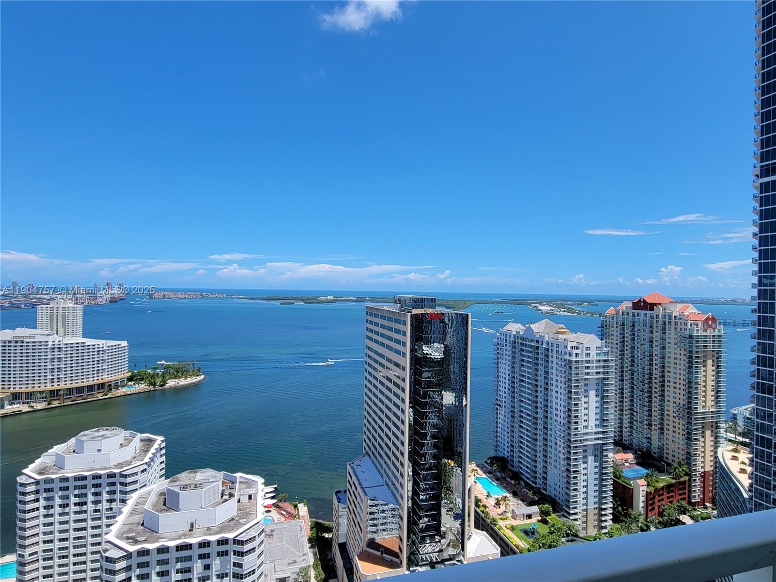 951 Brickell Ave #3908, Miami FL 33131