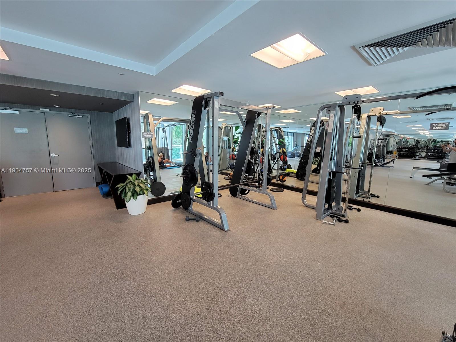 951 Brickell Ave #3908, Miami FL 33131