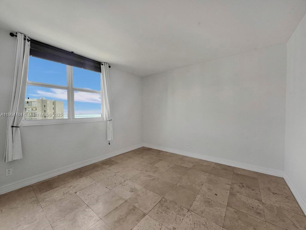 2475 Brickell Ave #2006, Miami FL 33129