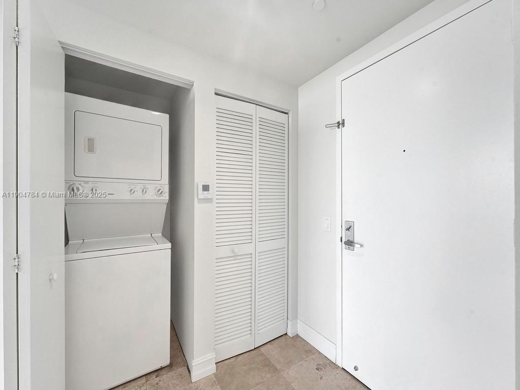 2475 Brickell Ave #2006, Miami FL 33129