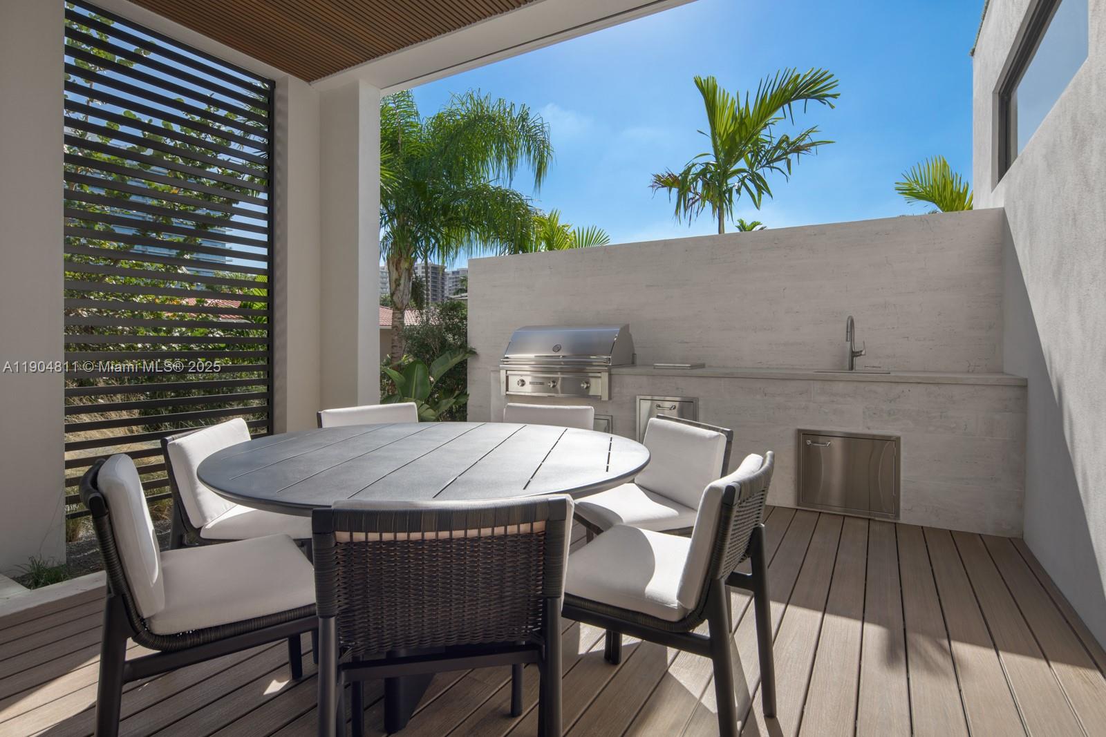 217 Bal Cross Dr, Bal Harbour FL 33154
