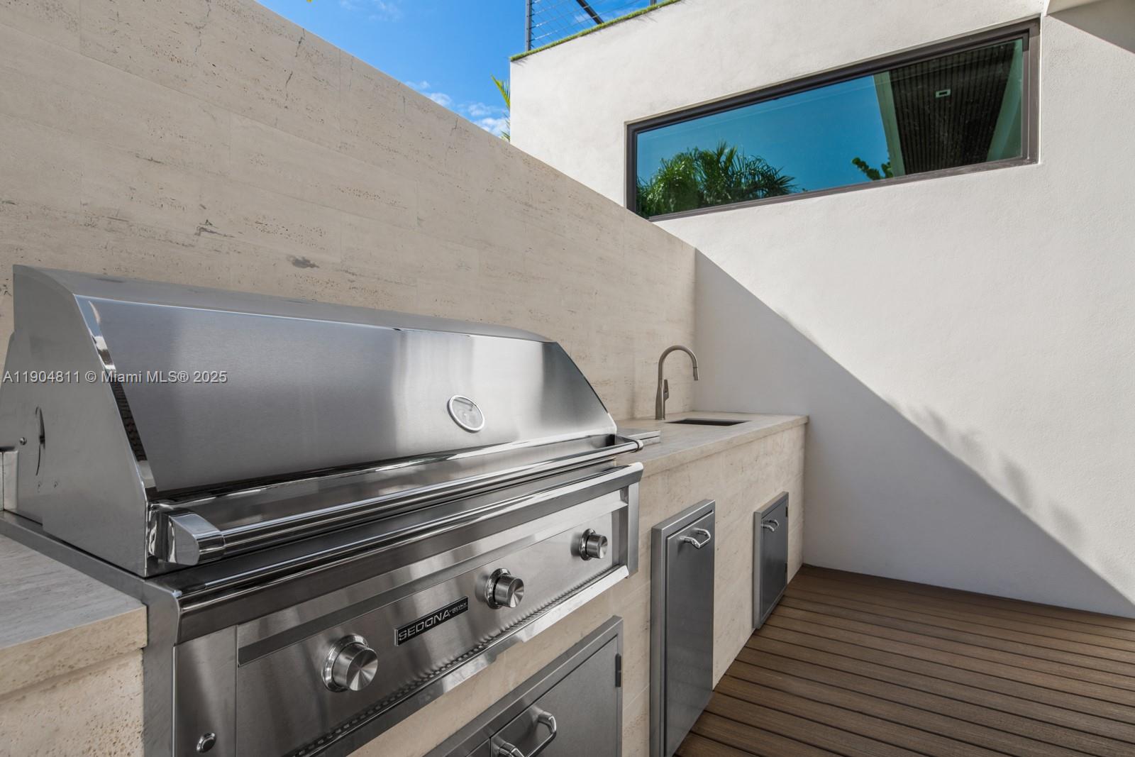 217 Bal Cross Dr, Bal Harbour FL 33154