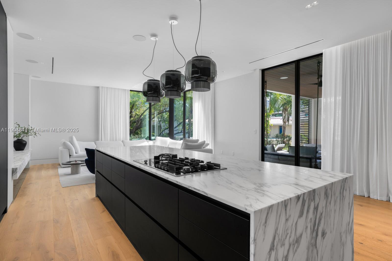 217 Bal Cross Dr, Bal Harbour FL 33154