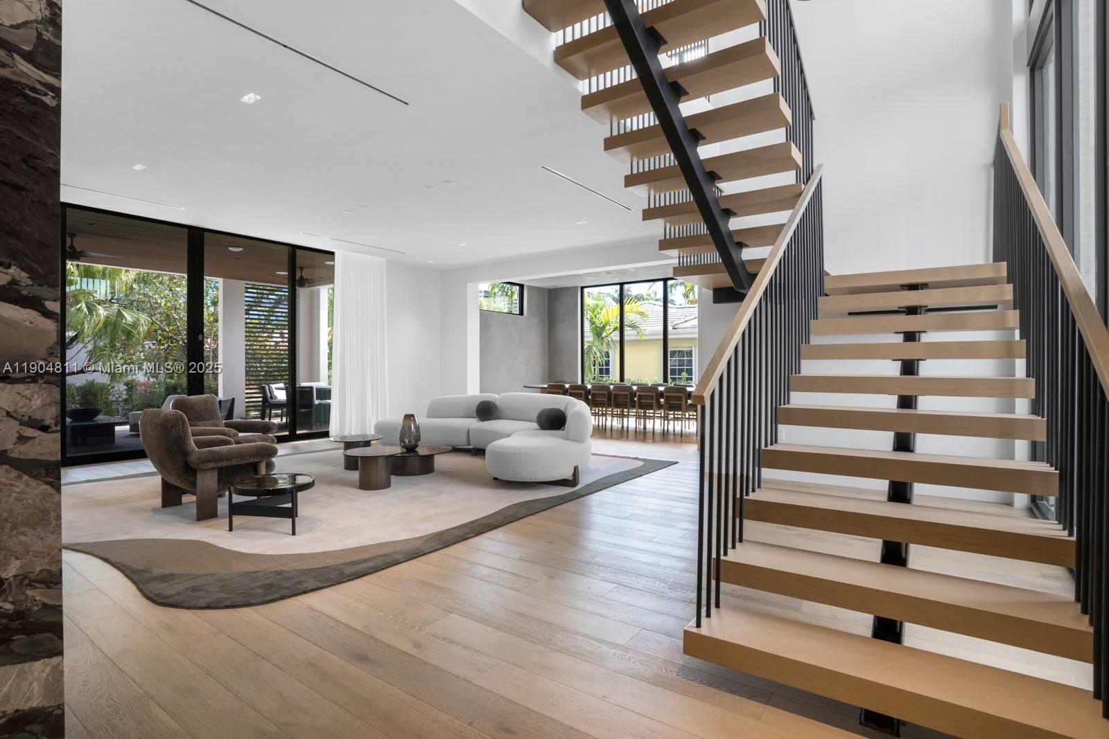217 Bal Cross Dr, Bal Harbour FL 33154