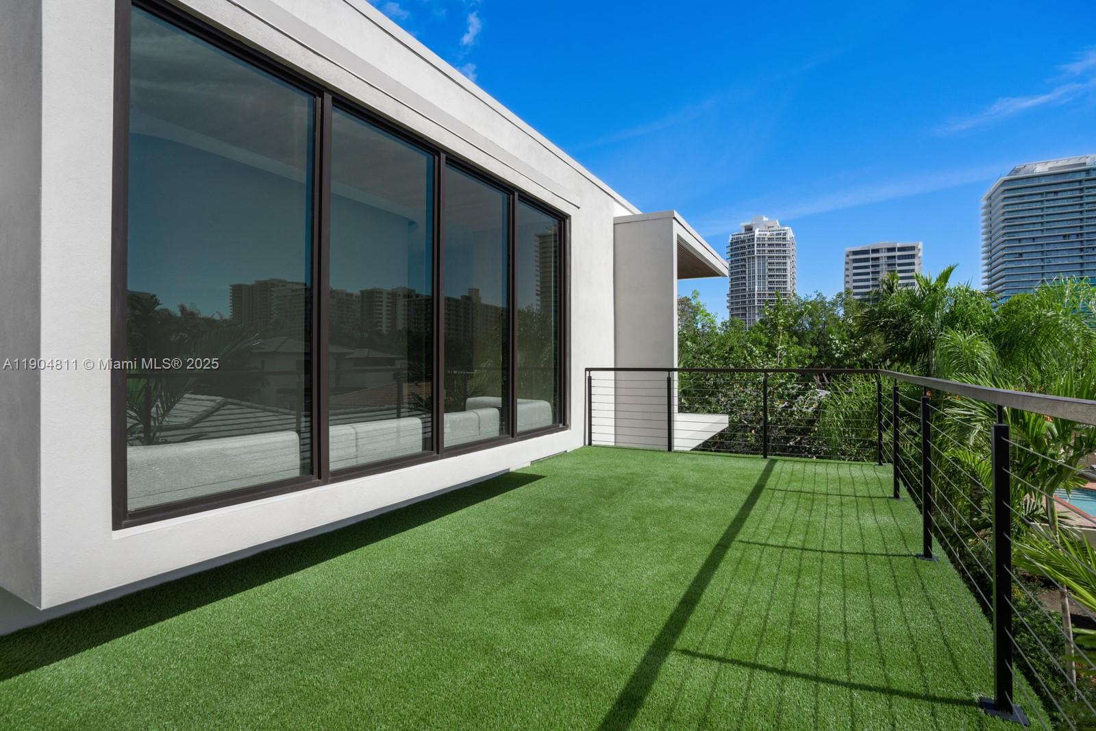 217 Bal Cross Dr, Bal Harbour FL 33154