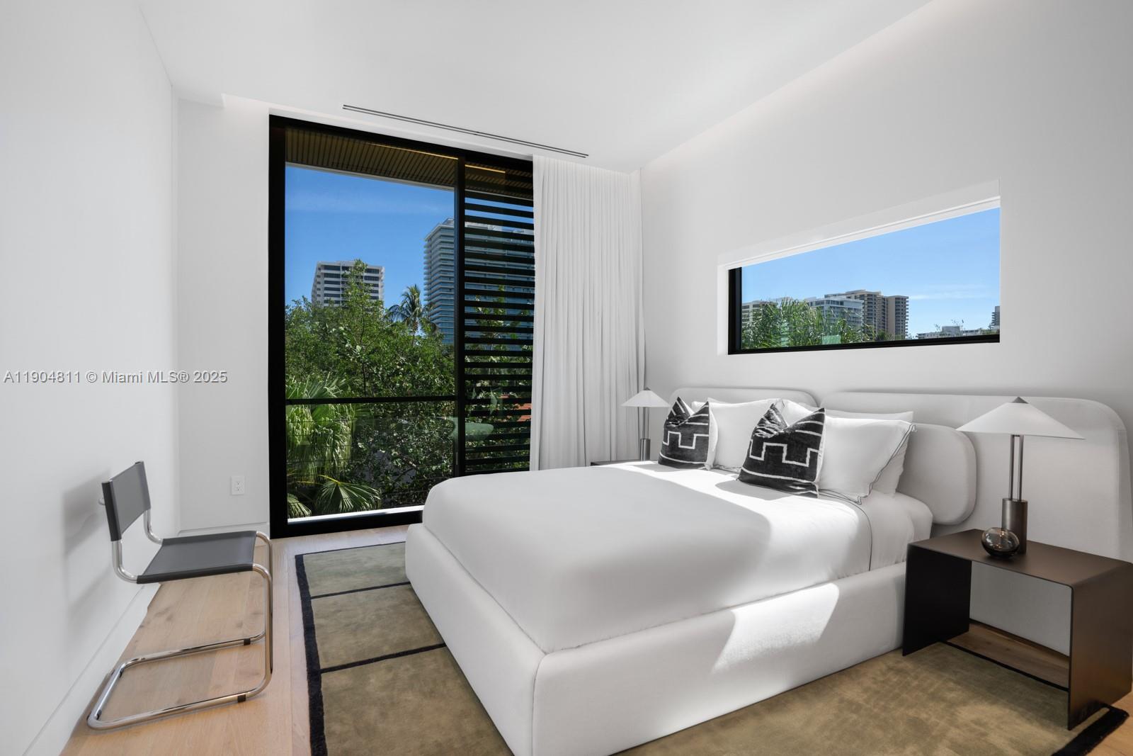 217 Bal Cross Dr, Bal Harbour FL 33154