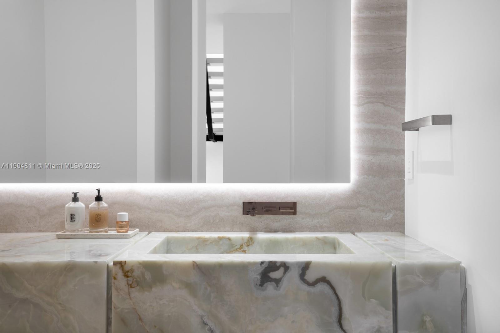 217 Bal Cross Dr, Bal Harbour FL 33154