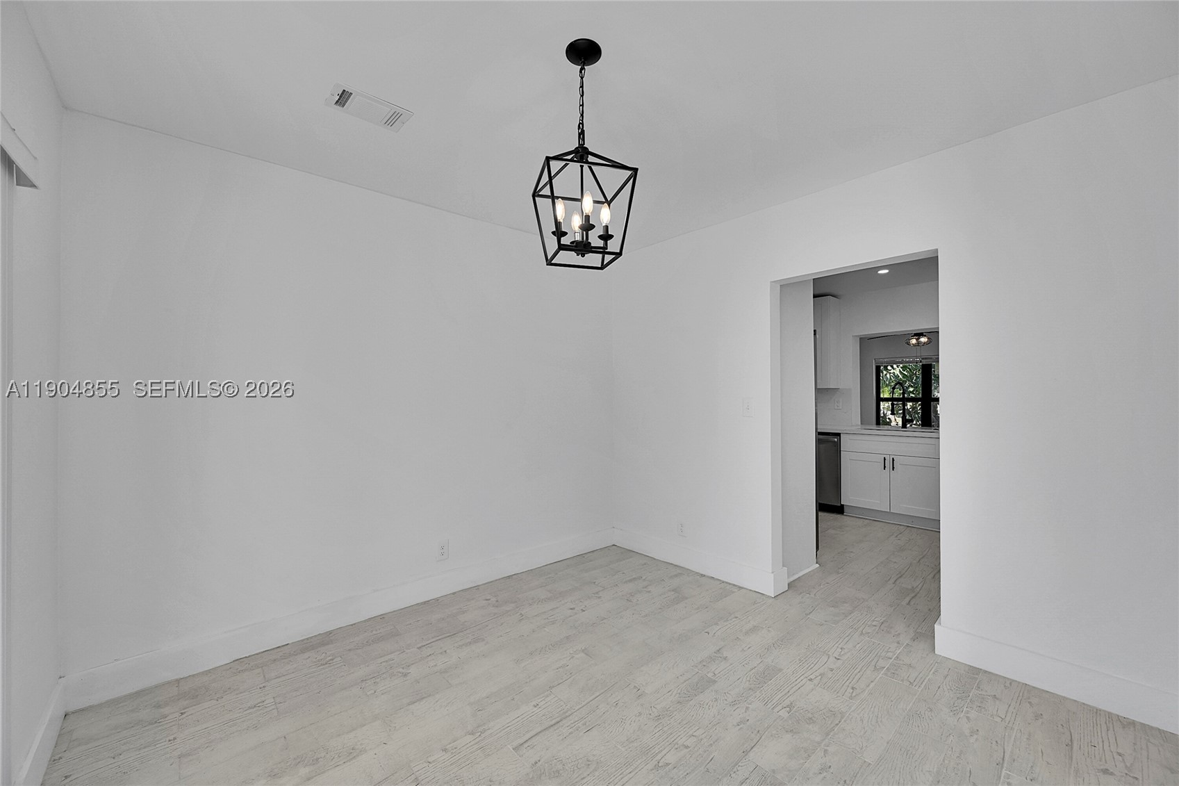 4603 King Palm Dr, Tamarac FL 33319