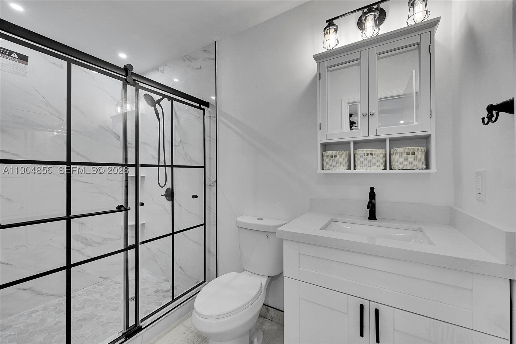 4603 King Palm Dr, Tamarac FL 33319