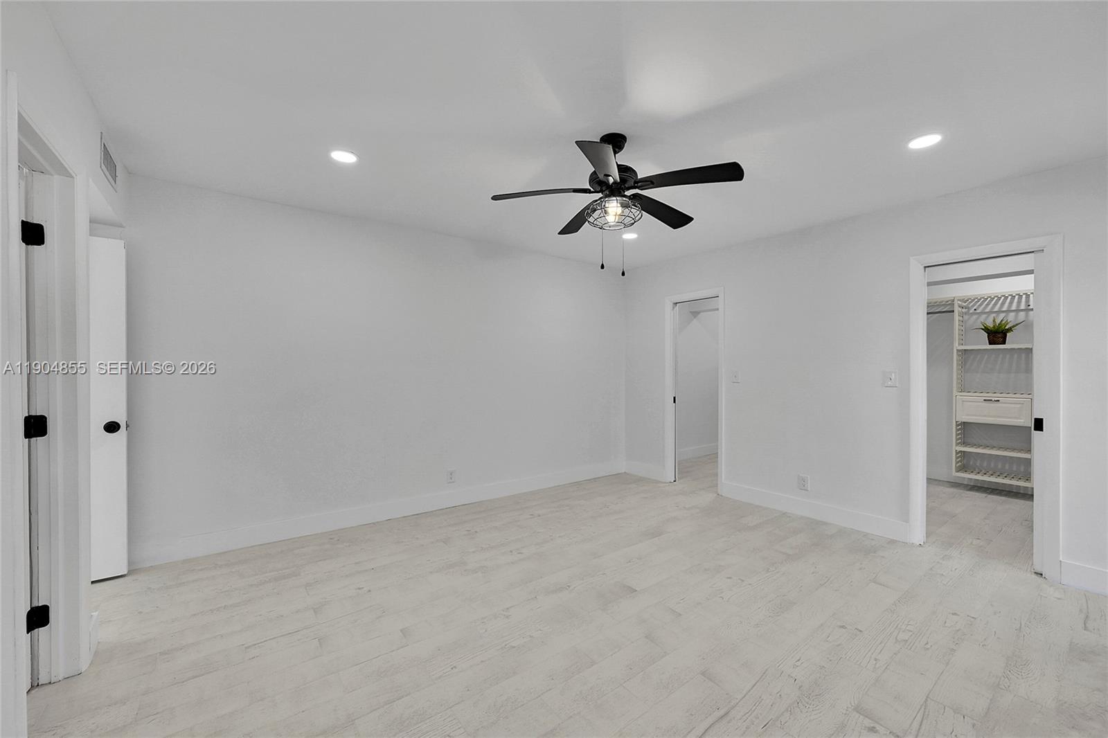 4603 King Palm Dr, Tamarac FL 33319