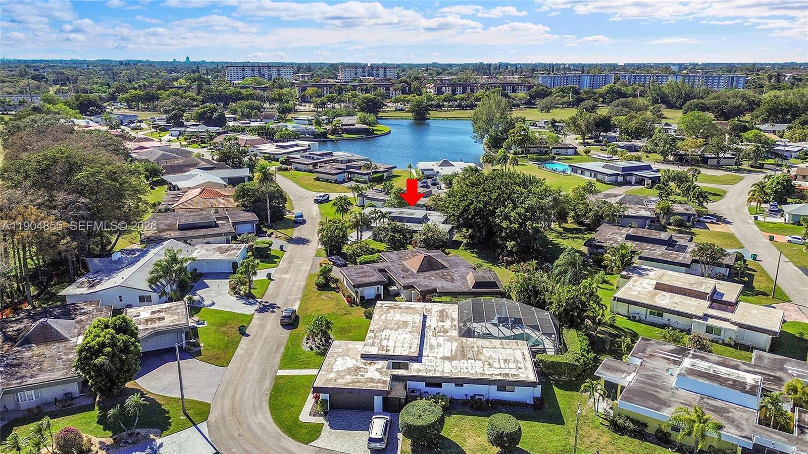 4603 King Palm Dr, Tamarac FL 33319