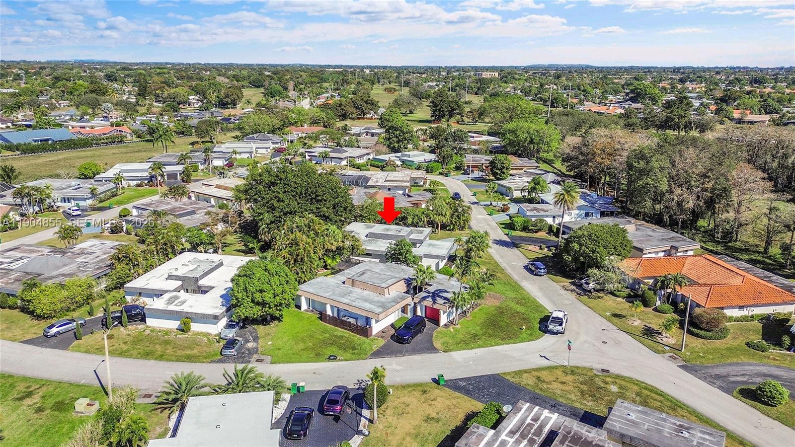 4603 King Palm Dr, Tamarac FL 33319