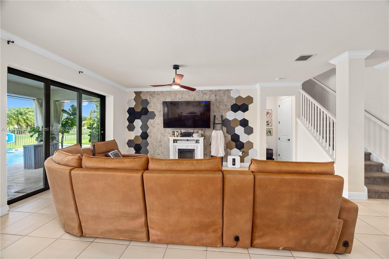 8152 NW 78th St, Tamarac FL 33321