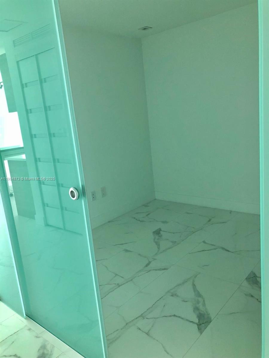 650 NE 32 ST #4107, Miami FL 33137