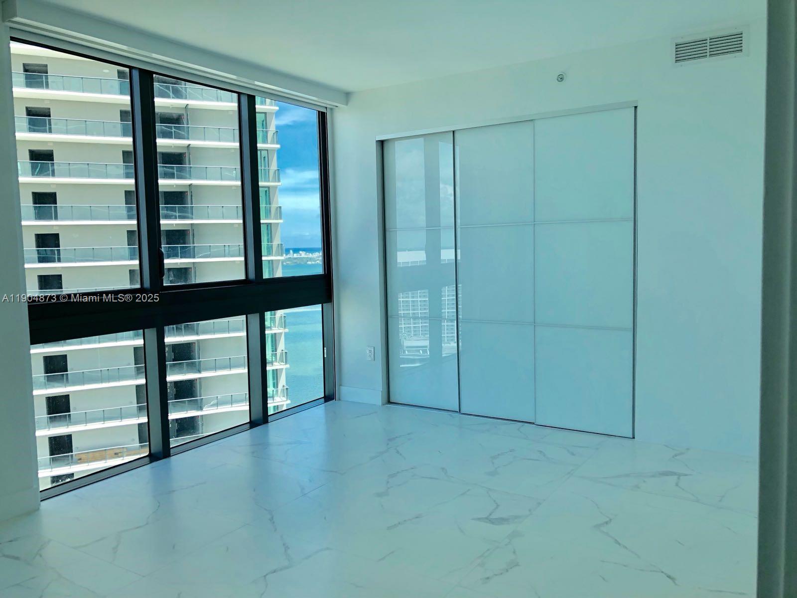650 NE 32 ST #4107, Miami FL 33137