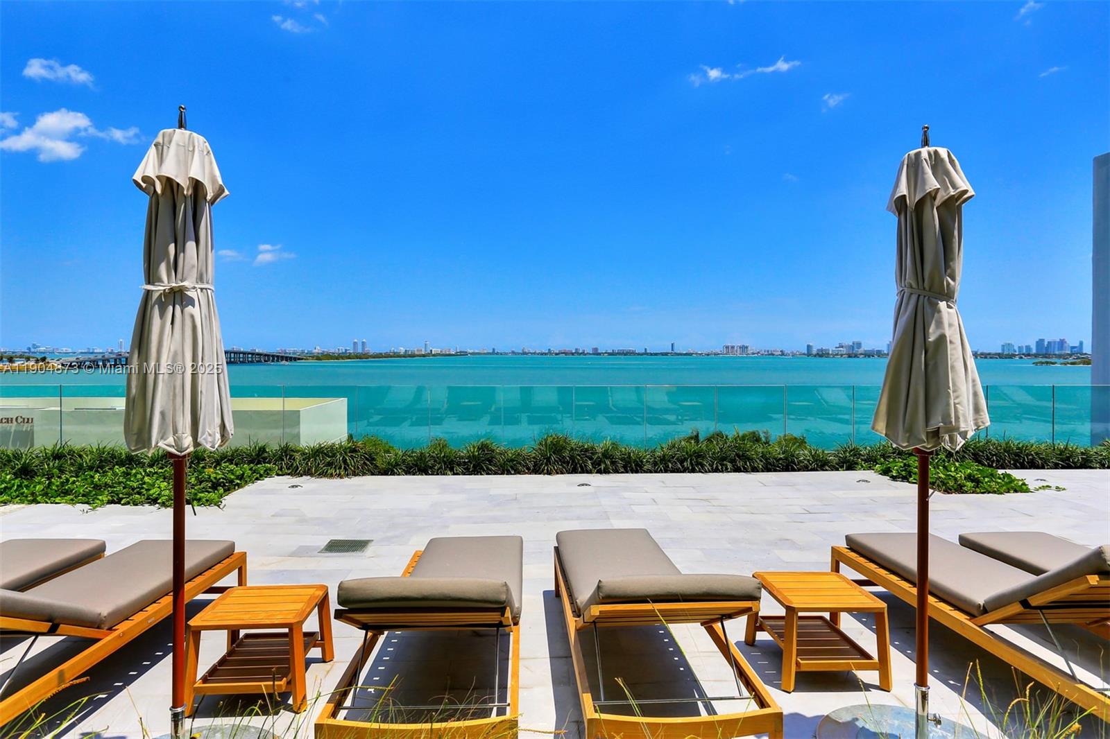 650 NE 32 ST #4107, Miami FL 33137