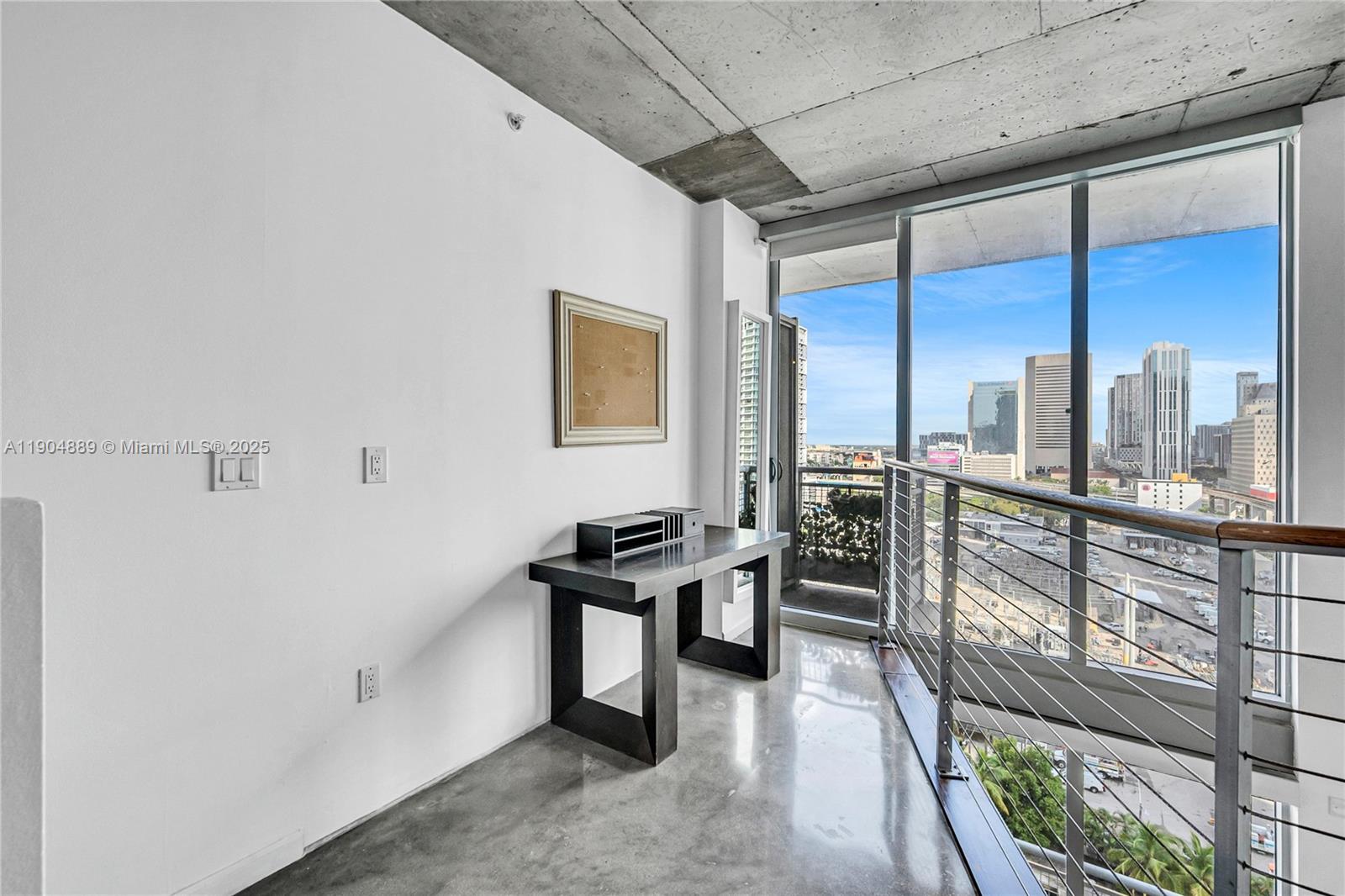 690 SW 1st Ct #1713, Miami FL 33130