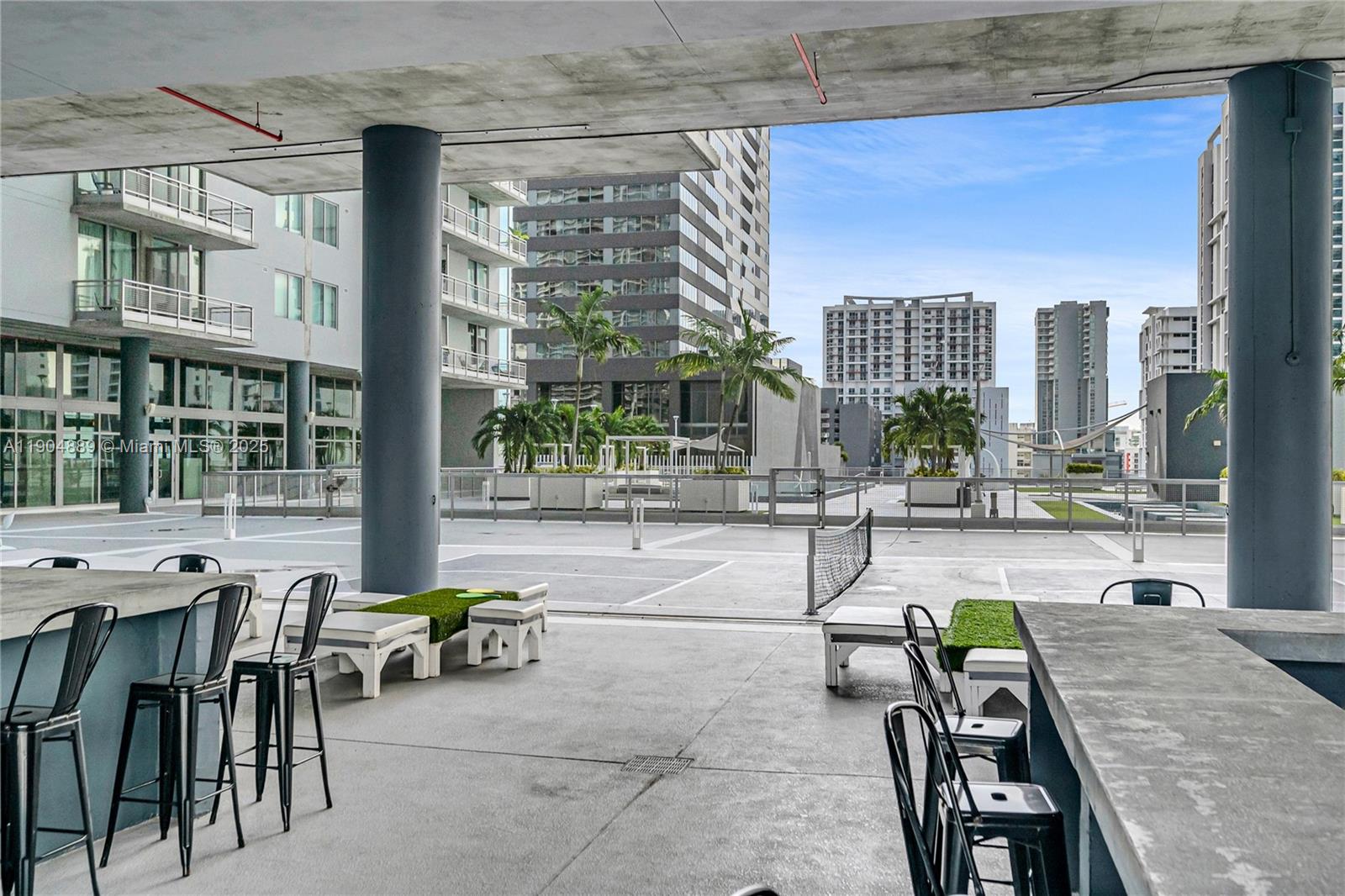 690 SW 1st Ct #1713, Miami FL 33130
