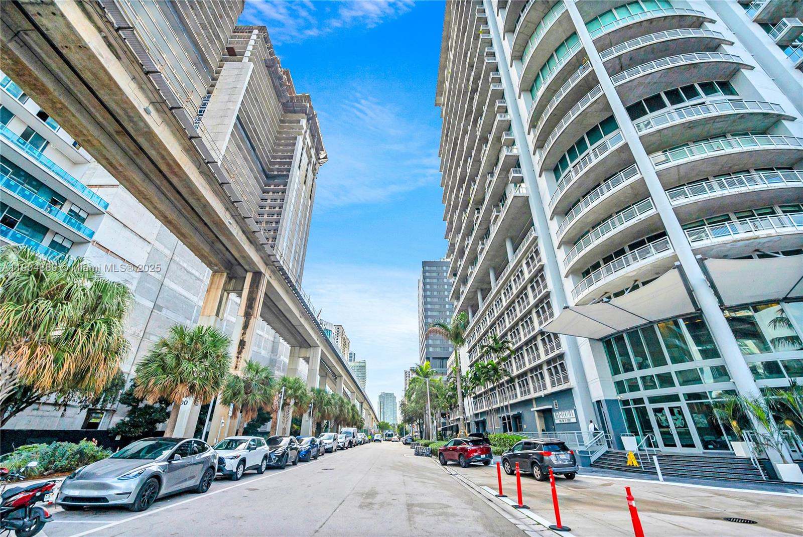 690 SW 1st Ct #1713, Miami FL 33130