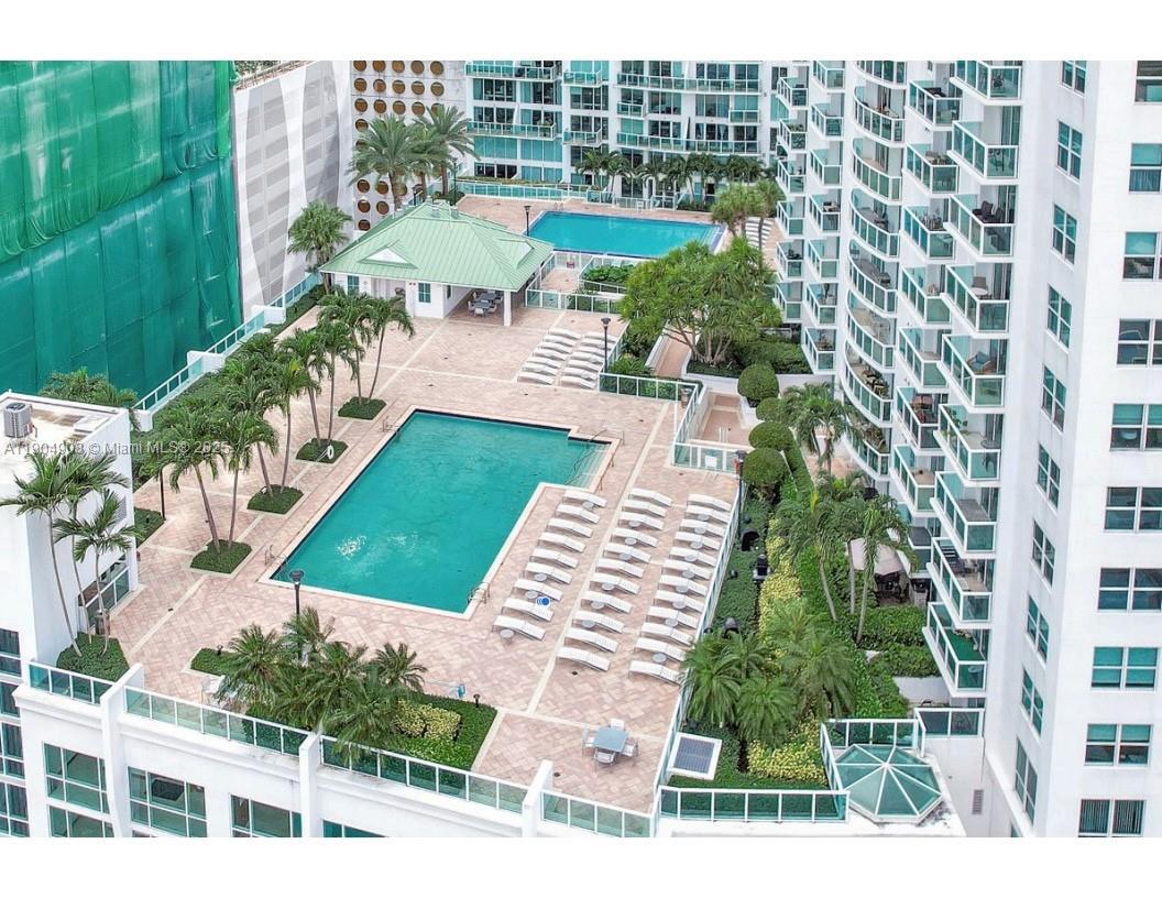 41 SE 5th St #816, Miami FL 33131