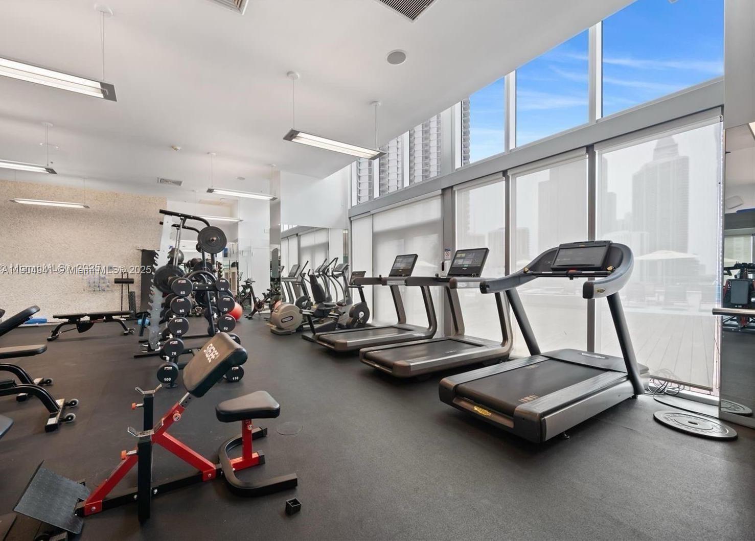 92 SW 3rd St #3809, Miami FL 33130