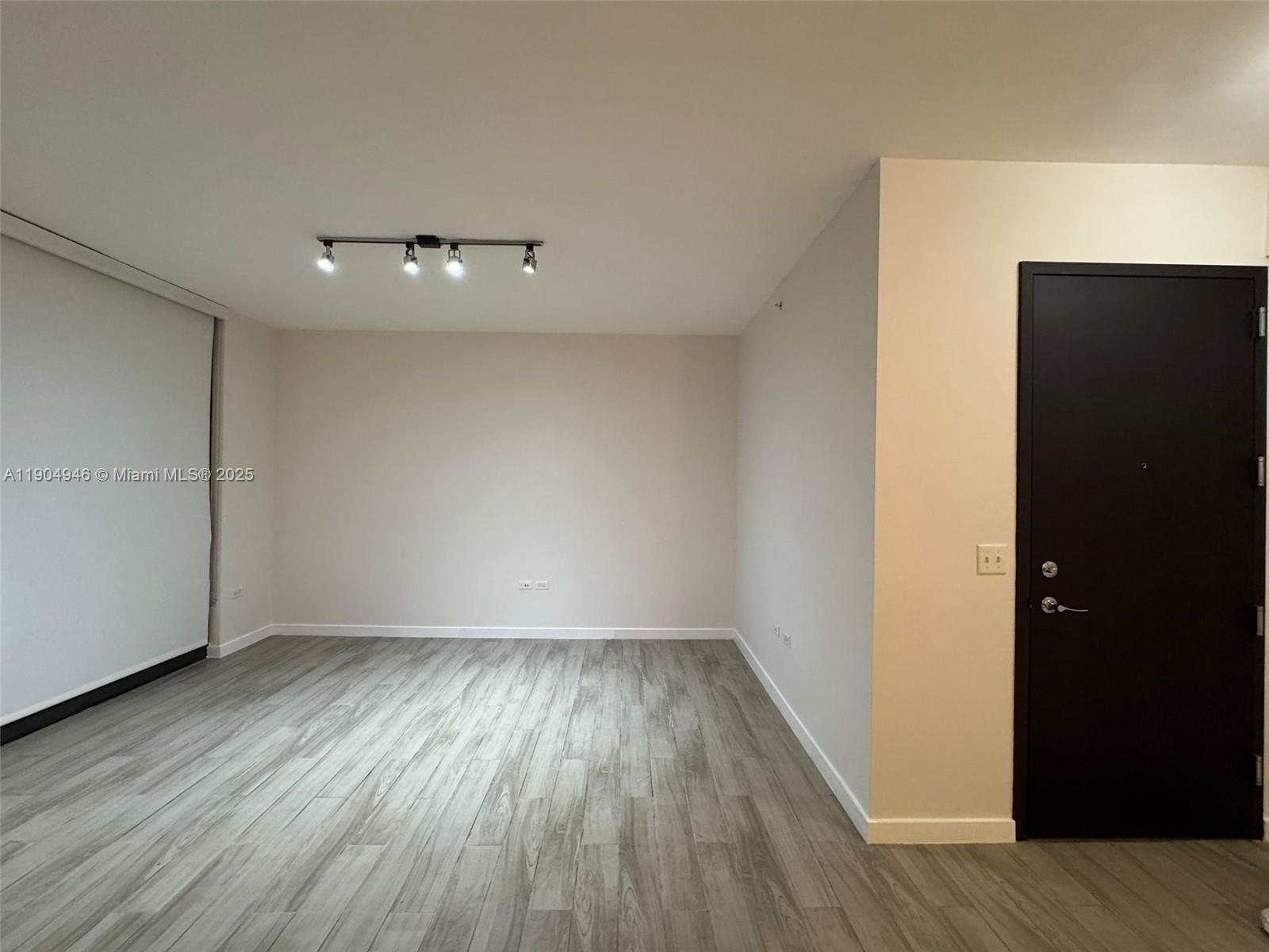 999 SW 1st Ave #2901, Miami FL 33130