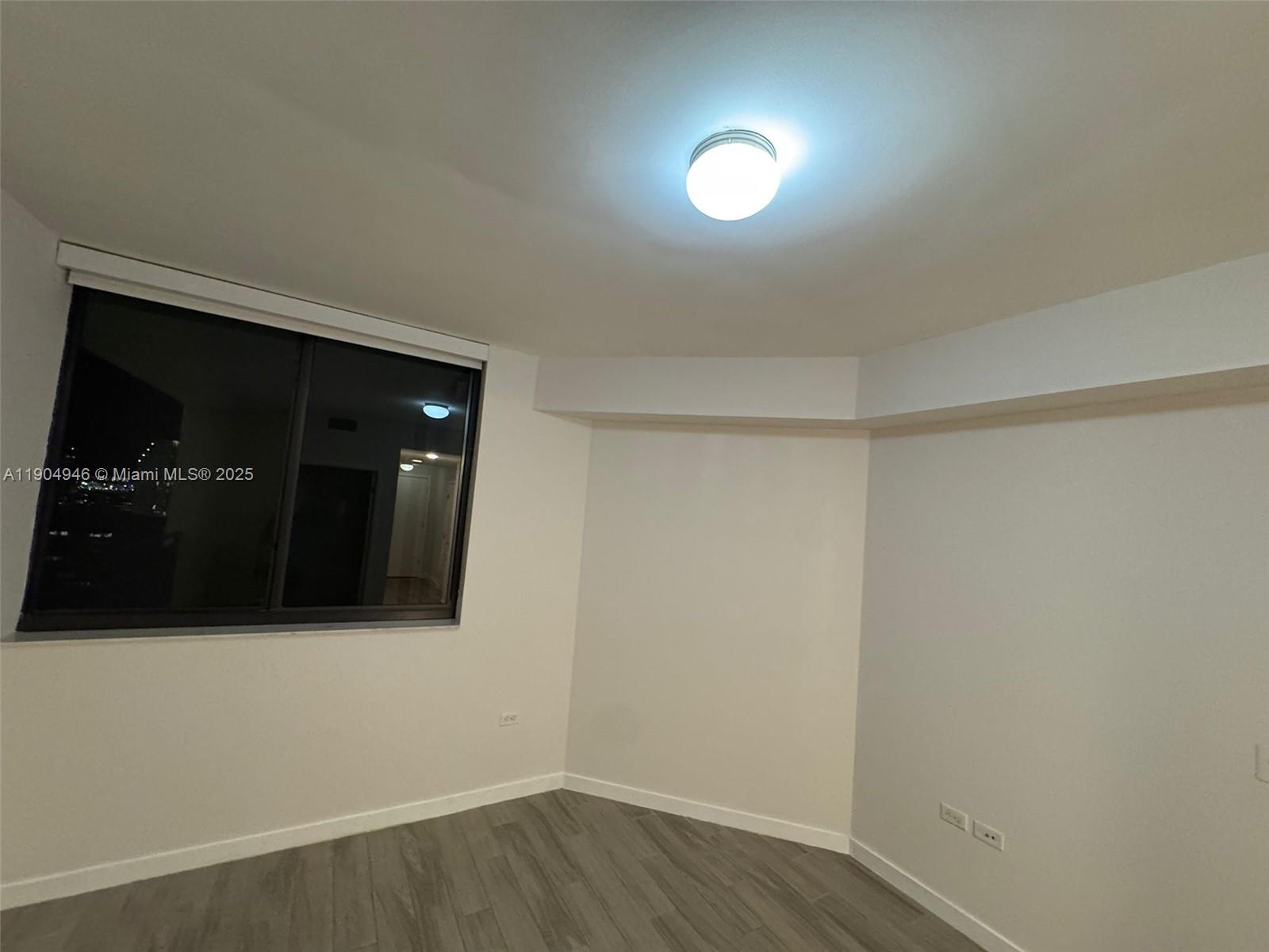 999 SW 1st Ave #2901, Miami FL 33130