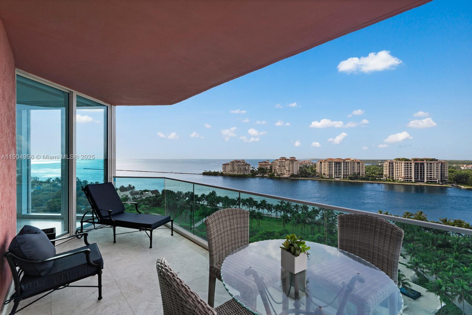 300 S Pointe Dr #1603, Miami Beach FL 33139